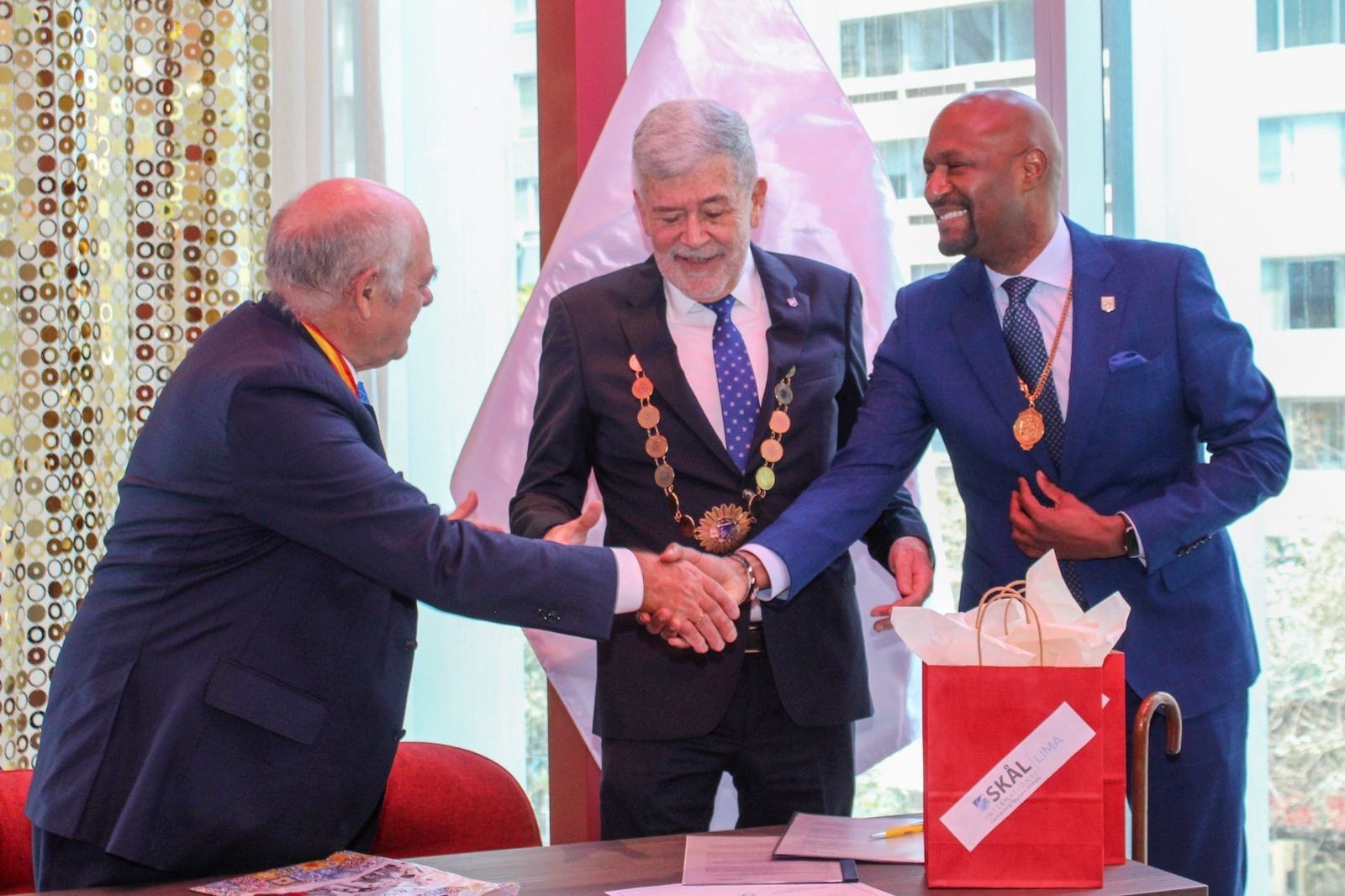 Hermanamiento de Skål International Lima y Skål International Madrid 2025